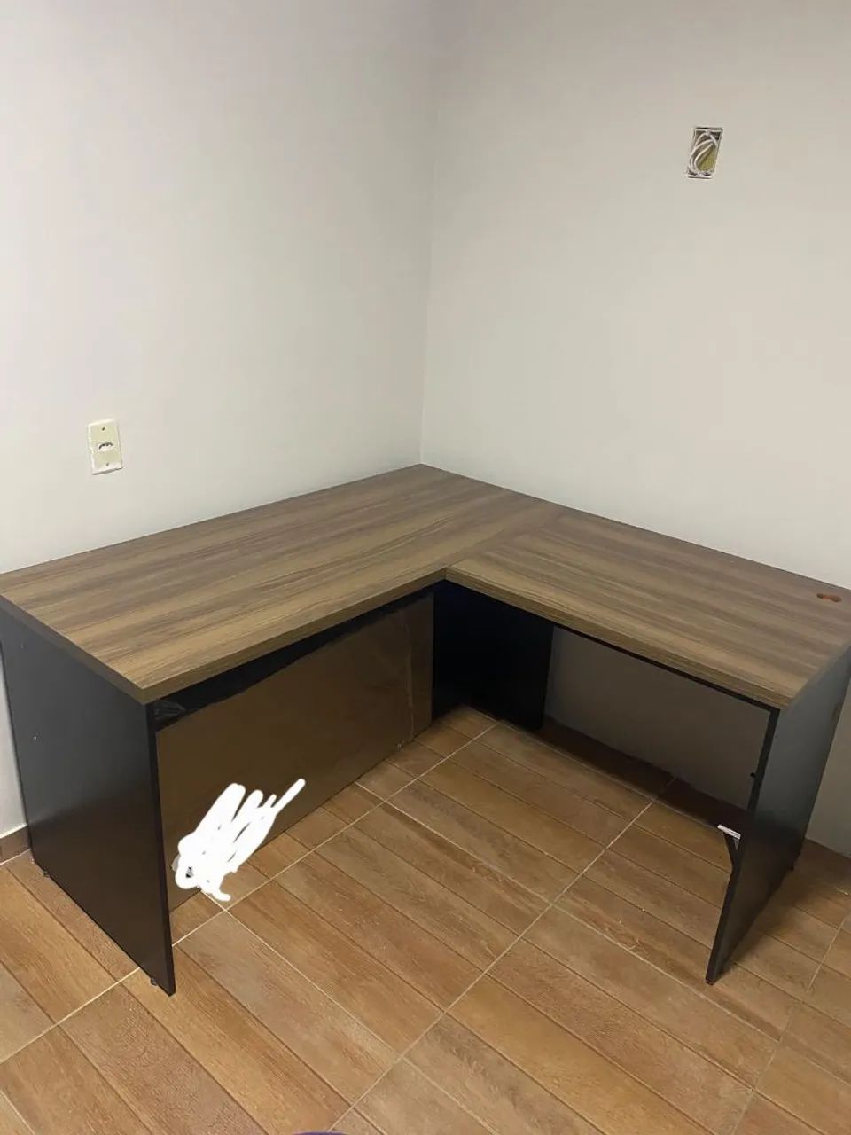 Mesa de escritório em L - Foto 3