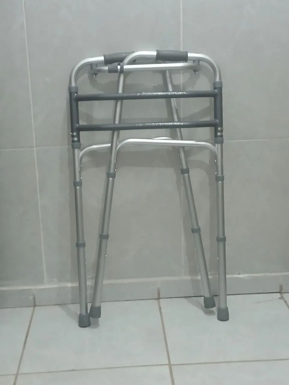 Vendo, seminovo 