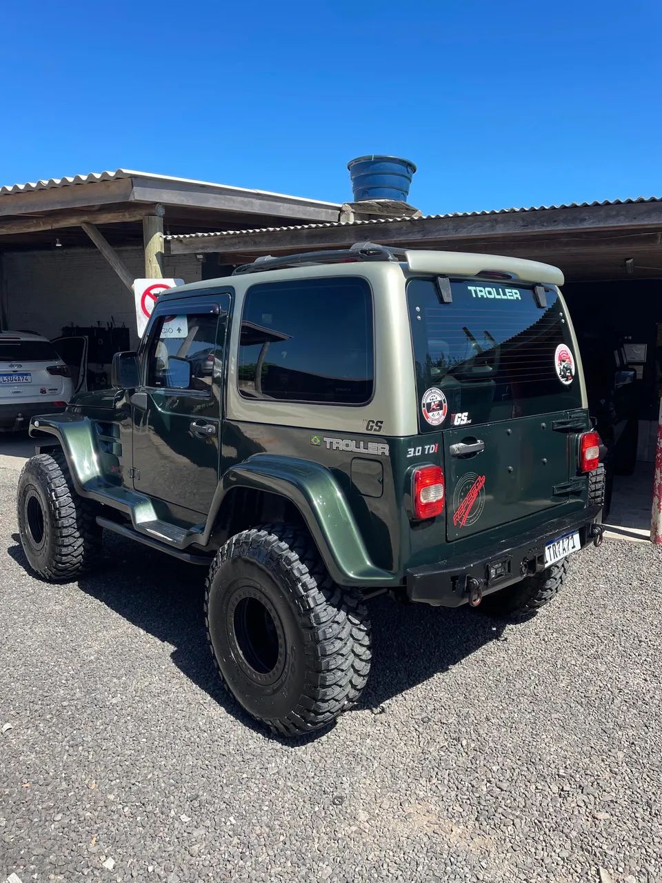 Troller T-4 T-4 4x4 3.0 TB Int. Cap. Rígida Diesel 2012