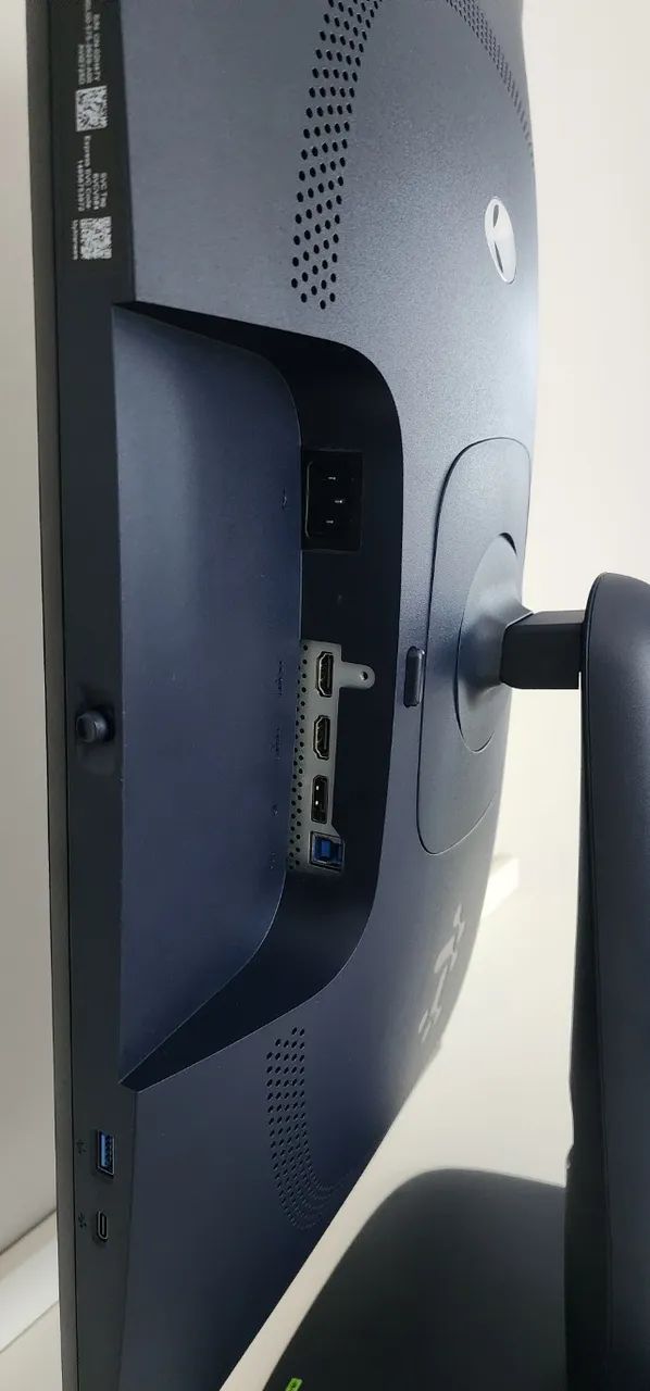 Monitor Alienware 27 polegadas QD-OLED 280Hz 1440p AW2725D Completo com NF - Foto 3