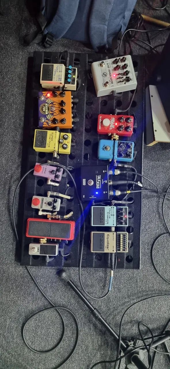 Pedalboard Cfd com bag, pedais e fonte Landscape