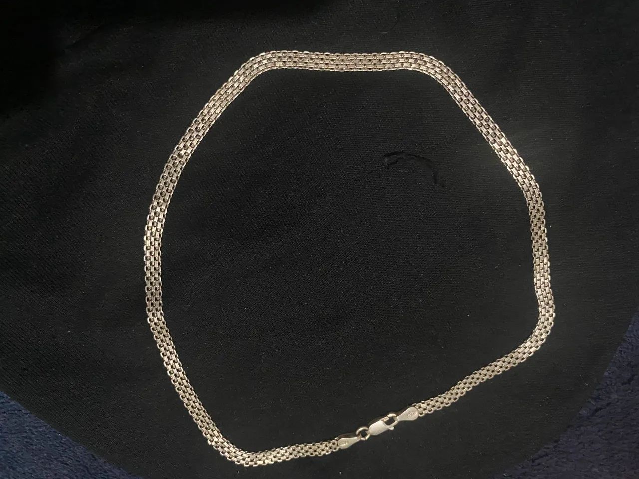 Gargantilha rendinha prata 925