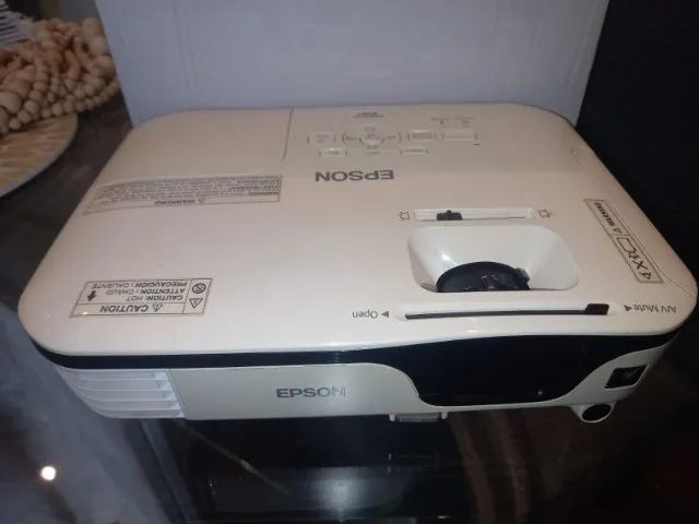 Projetor Epson X14+ 3000 ansi lumens