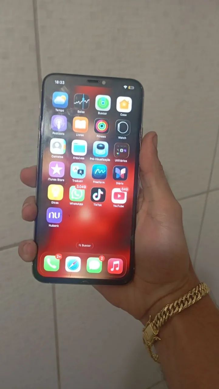 iPhone 11 