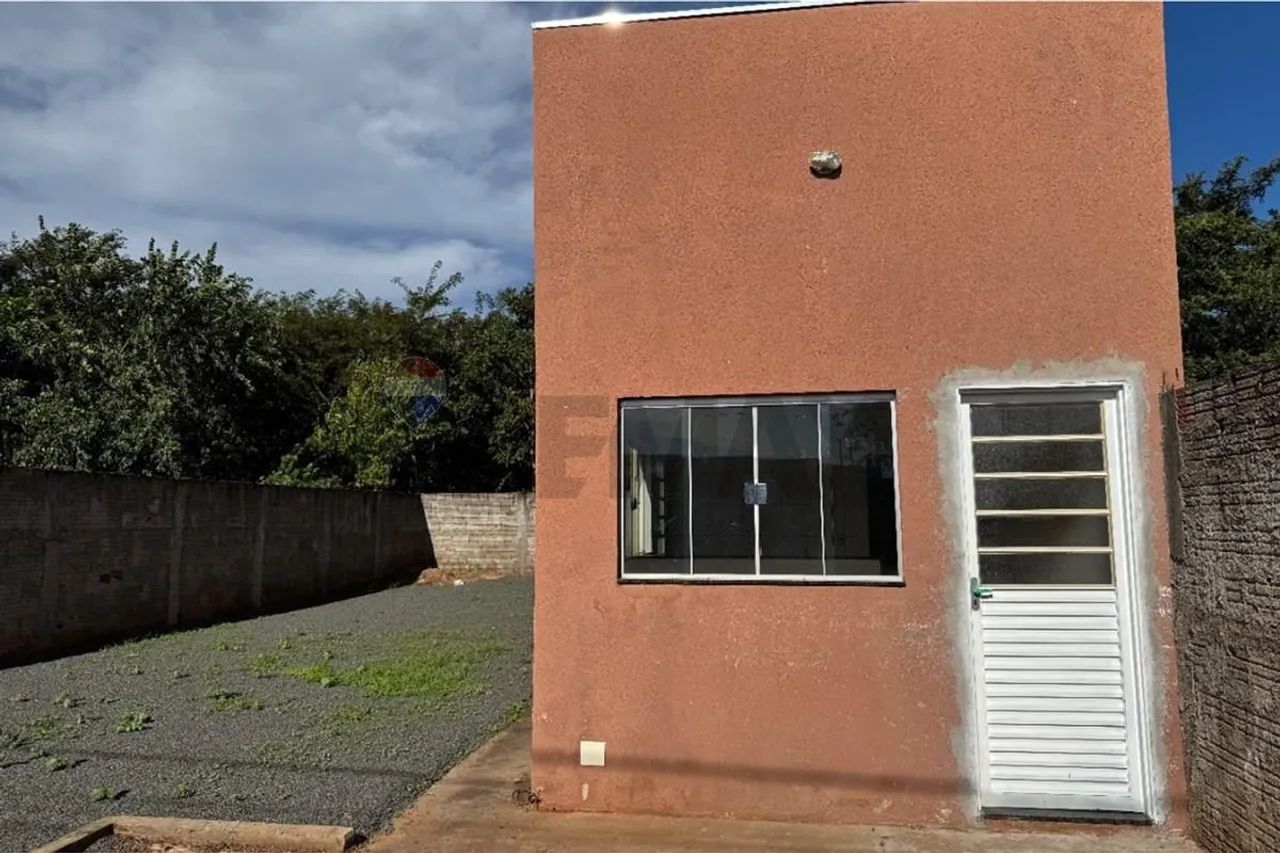 Charmosa Casa de Vila para Alugar em Lins-SP - Foto 3