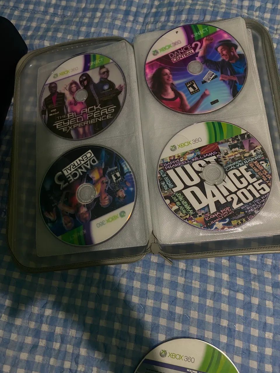 Vendo Xbox 360, com vários jogos, três controles  - Foto 3