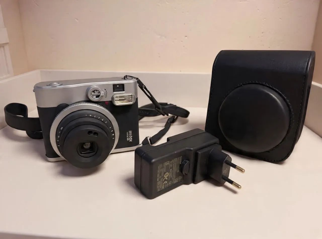 Instax Mini 90 Neo Classic