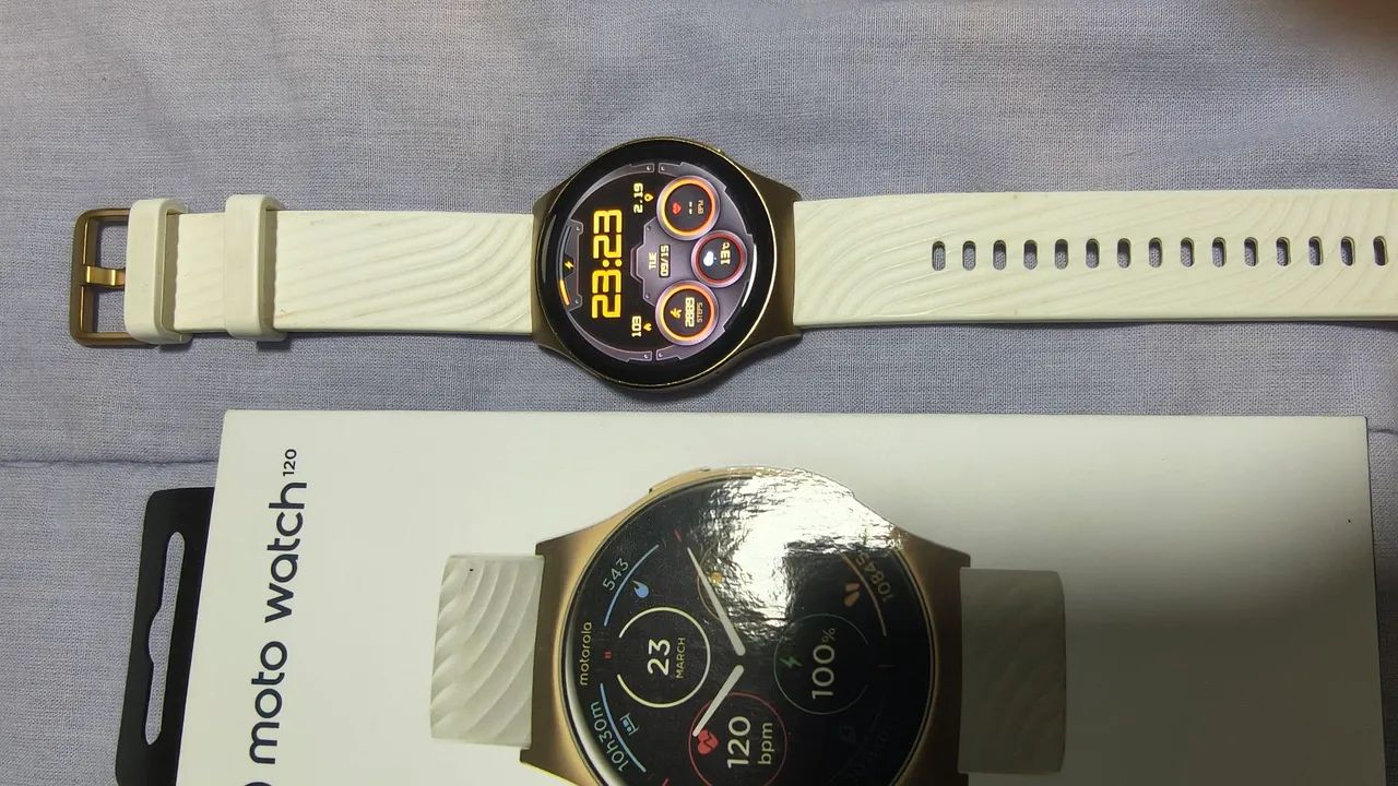 Moto watch 120