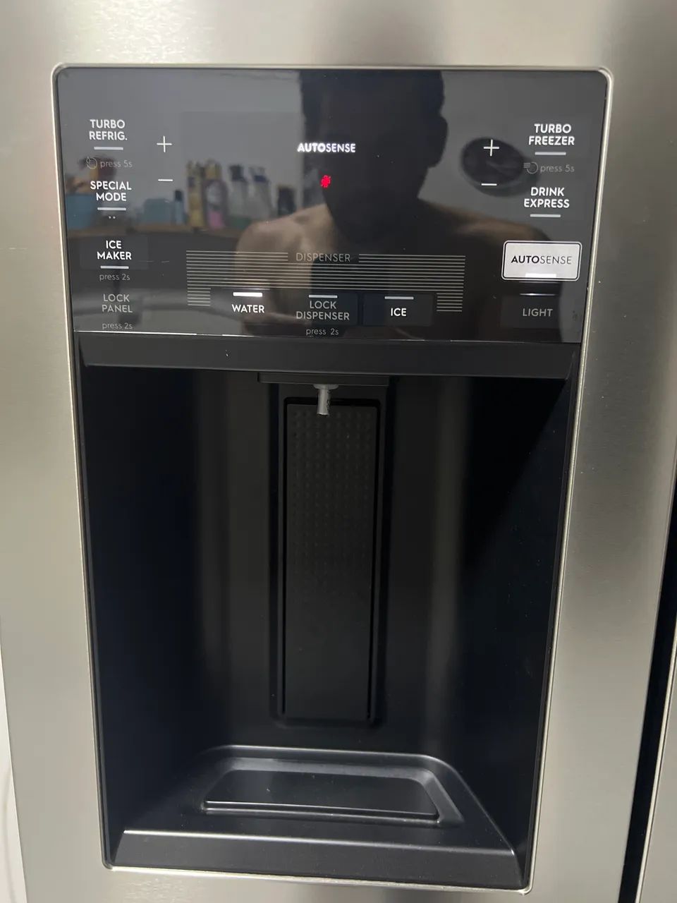 Vendo geladeira Eletrolux IM8IS 3 portas - Foto 2