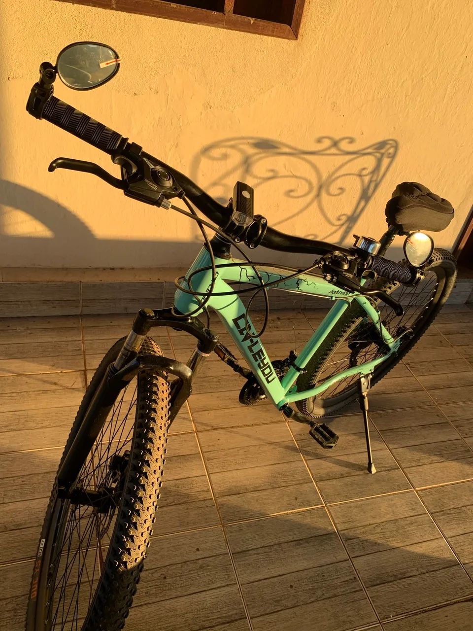 Bike CN-Leyou Lightning (Verde Menta) - Praticamente Nova!