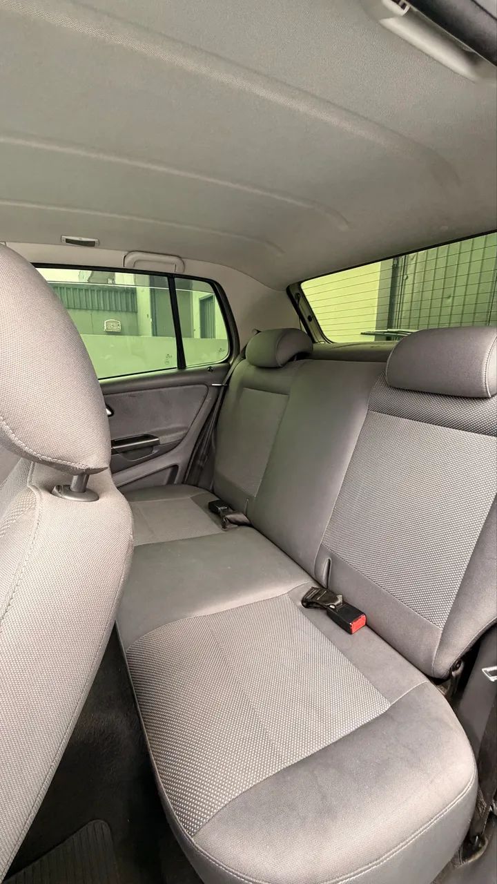 Volkswagen Fox 1.0 MI Total Flex 8V 5P 2012 - Foto 4