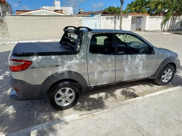 Fiat Strada Freedom 1.4 Flex 8V CD 2020 - Foto 3