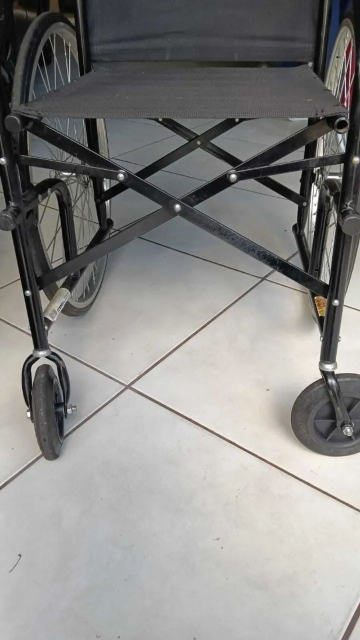 Cadeira De Rodas - Foto 4