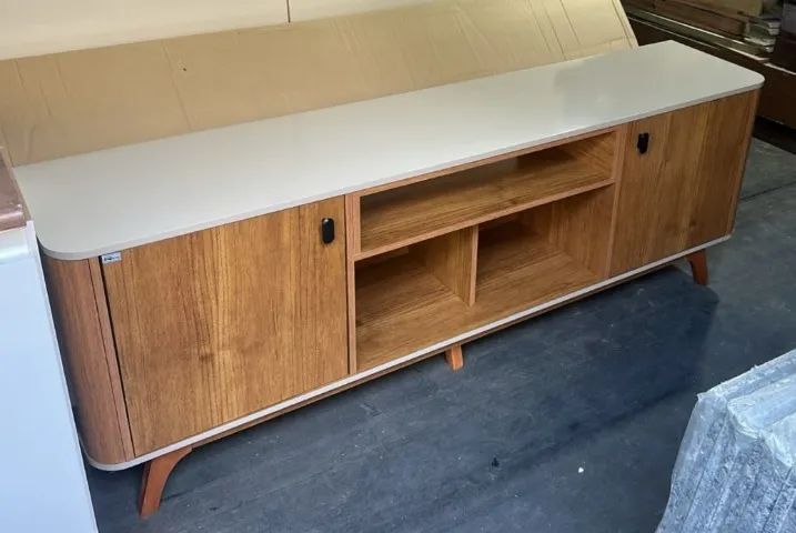 Rack P/TVs Até 70 Polegadas 1.80M Pés Estilo Retrô. Produto Novo Direto de Fábrica. - Foto 3