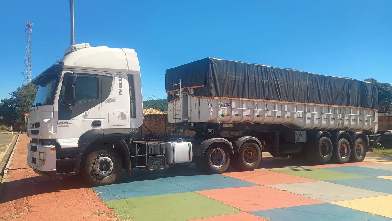 Iveco Strallis 460NR 6x4 automático  - Foto 4