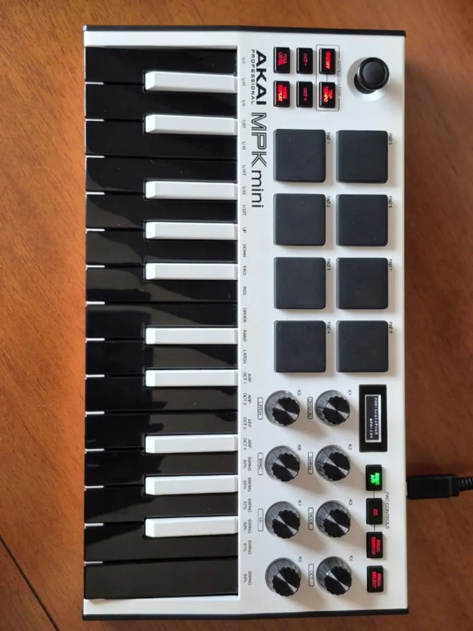 Teclado Controlador MIDI Akai MPK Mini MK3 White 25 Teclas
