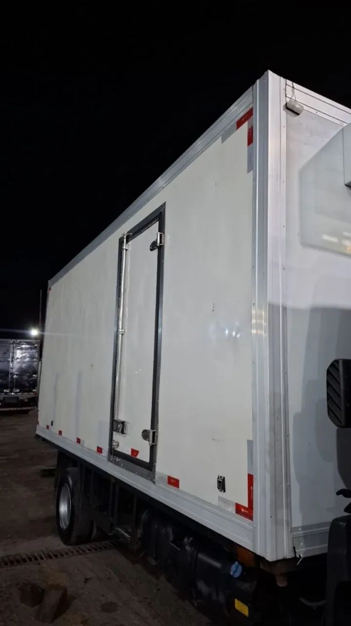 Bau refrigerado  - Foto 2