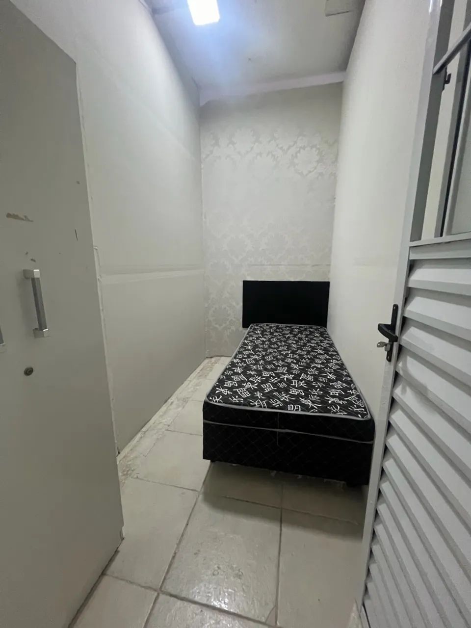 QUARTO INDIVIDUAL PARA MULHER MOOCA