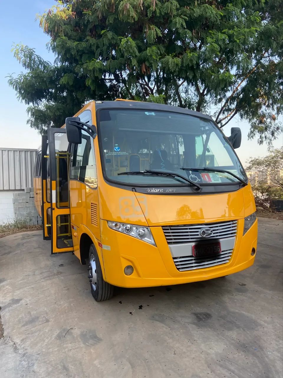 Vendo micro onibus Volare 2012  e Neobus 2010
