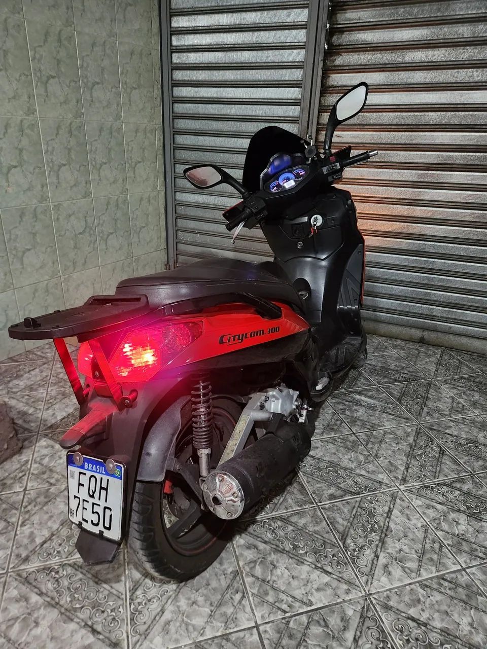 Citycom 300i  - Foto 4
