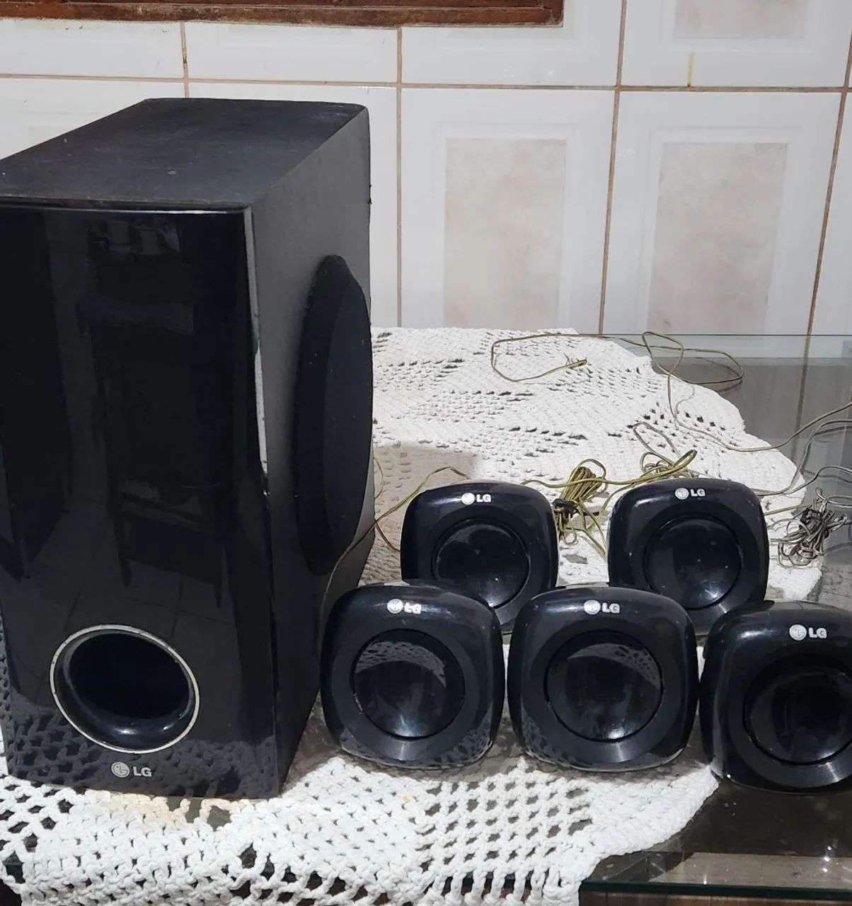 Conjunto de caixas e subwoofer de home teacher LG - Foto 3