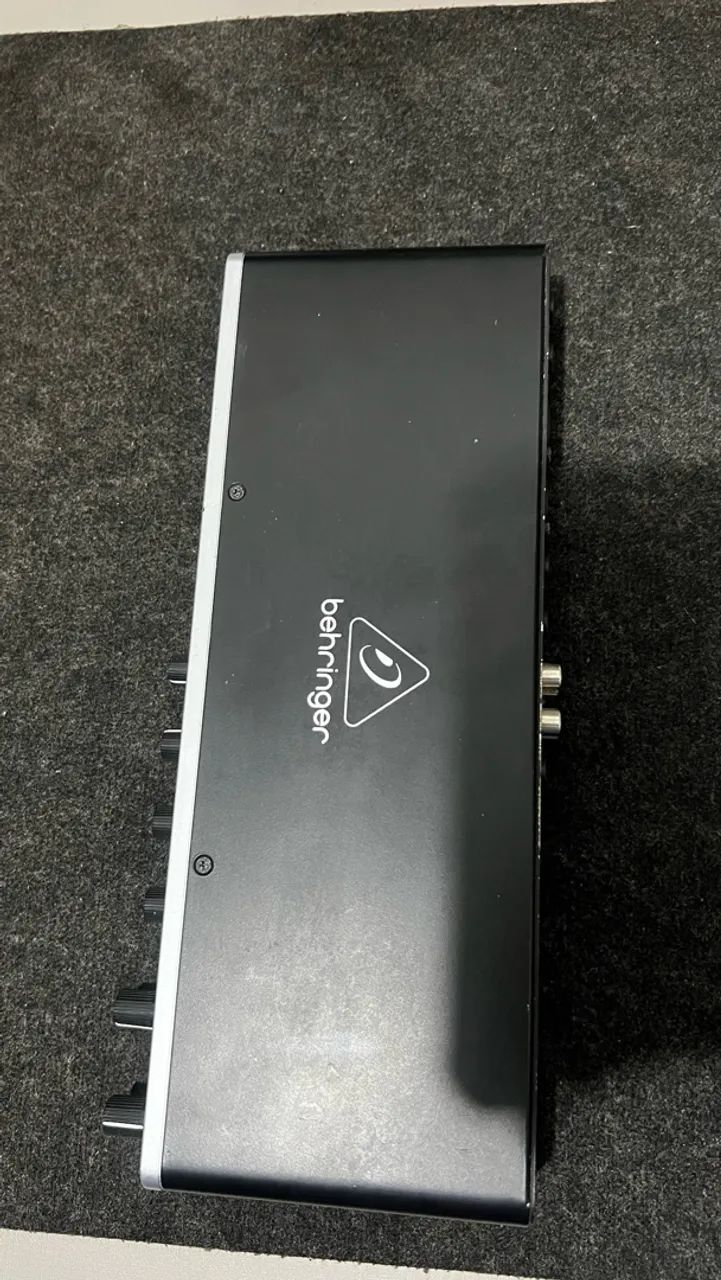 Interface de Áudio Behringer U-Phoria UMC404HD - Foto 2