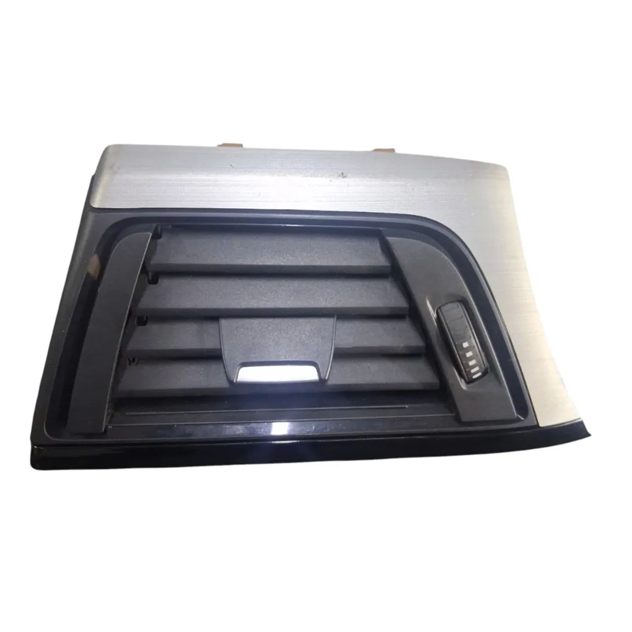 Difusor Ar Esquerdo Bmw 320i 2013/2018 - Foto 4
