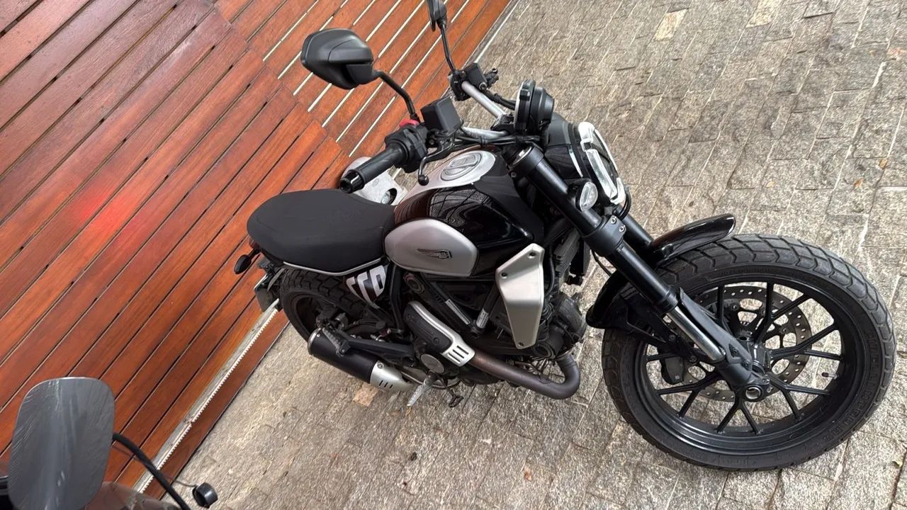 Ducati Scrambler Icon 2025