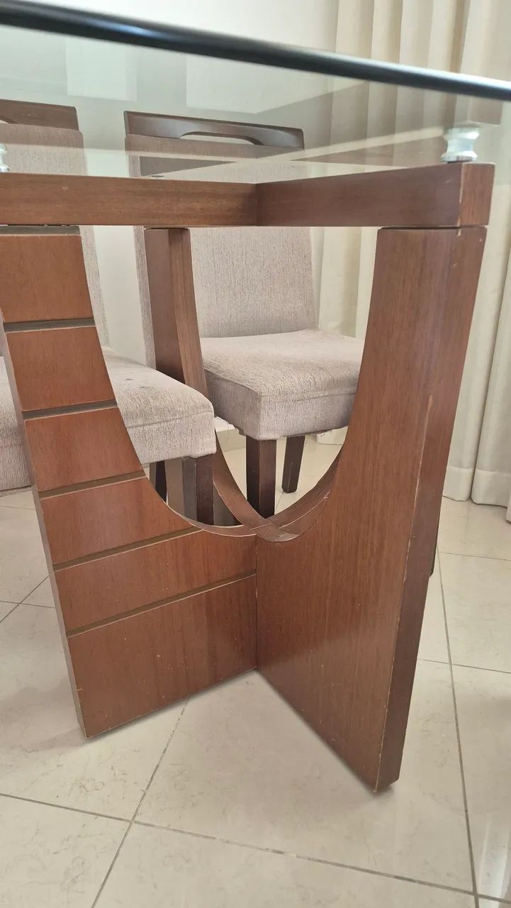Mesa 4 cadeiras