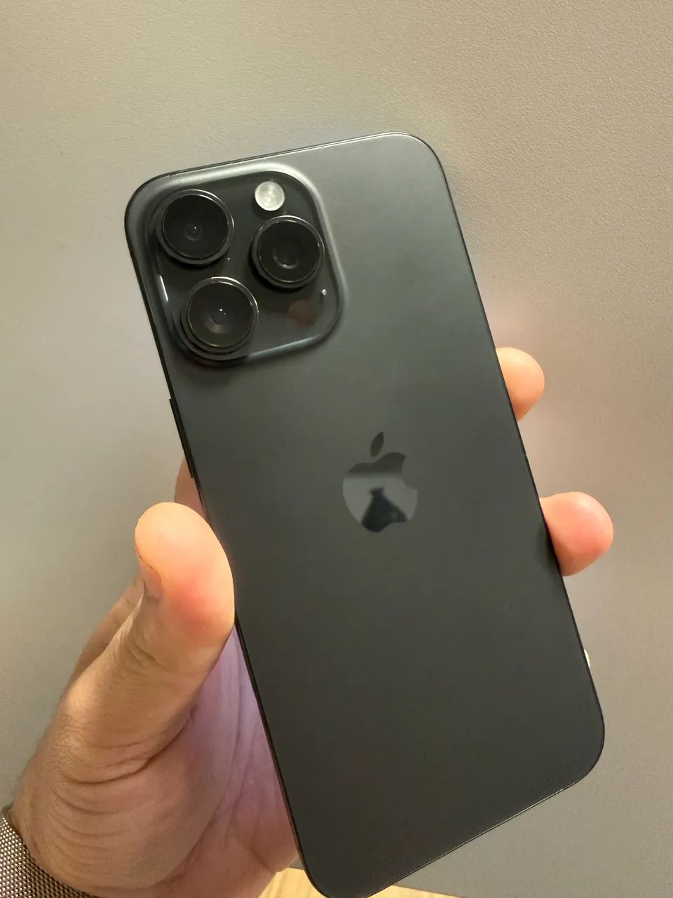 iPhone 15 Pro Max 256Gb Preto