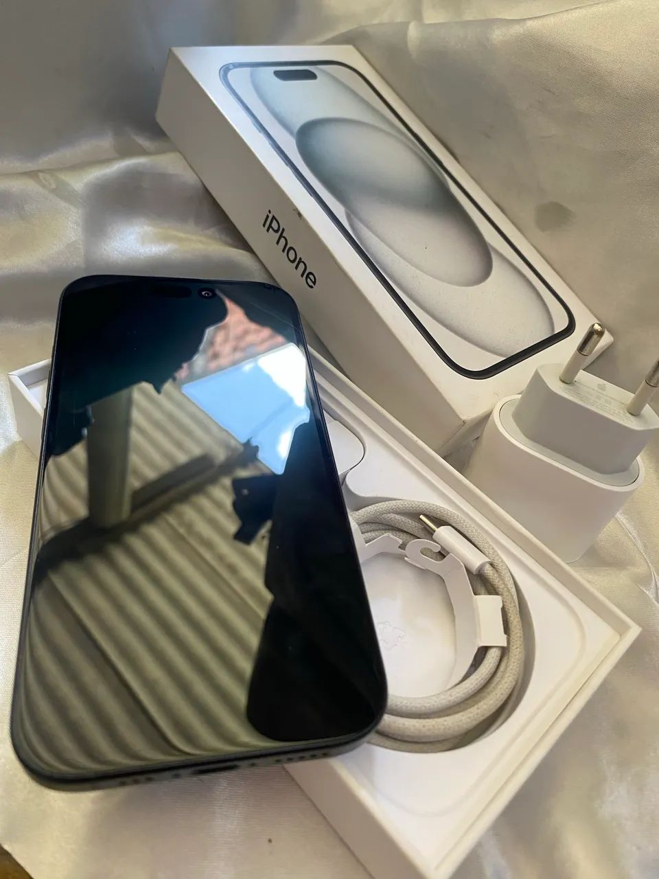 Iphone 15 128 GB - Muito conservado 