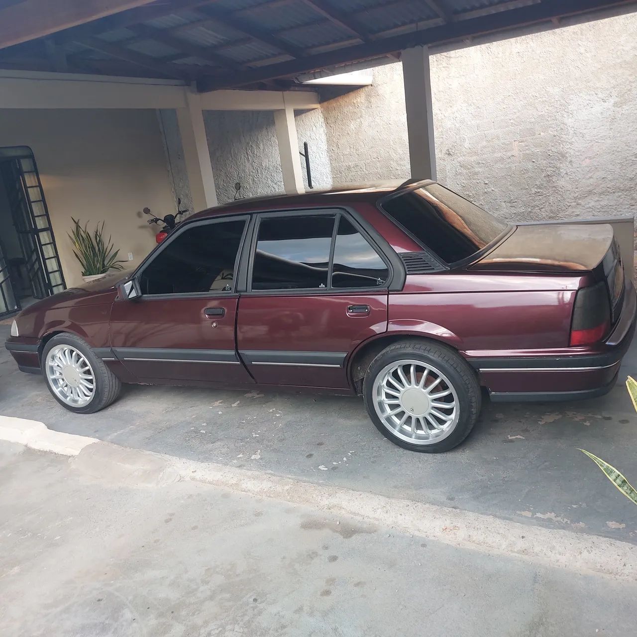 Chevrolet Monza Classic SE 2.0 /mpfi E EFI 2P E 4P 1992