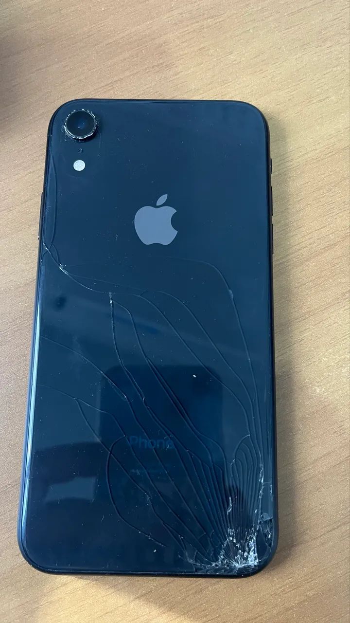 Celular iPhone XR