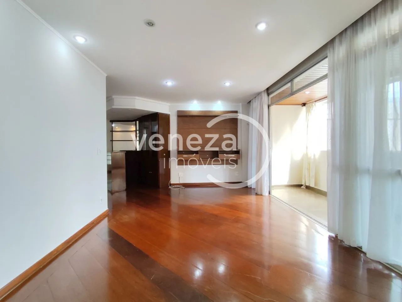Apartamento à venda no Edifício Principe de Galles, Londrina - Foto 2