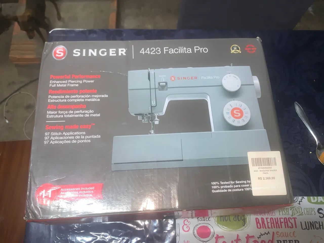 Máquina de costura SINGER 4423 FACILITA PRO