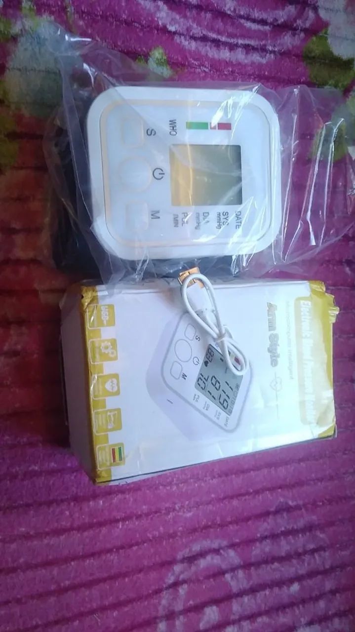 Vendo medidor de pressão, novo.