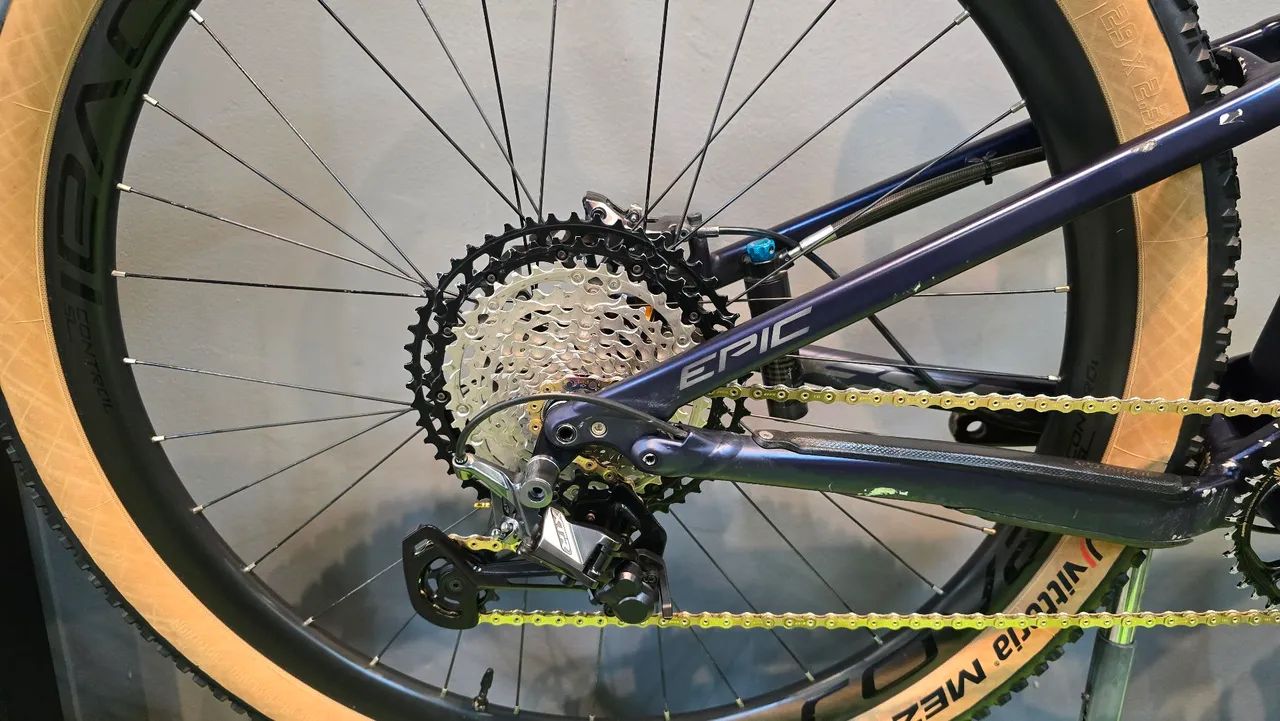 Specialized Epic Carbon Tamanho 17 - Foto 5