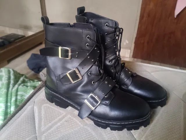 Bota de Couro 
