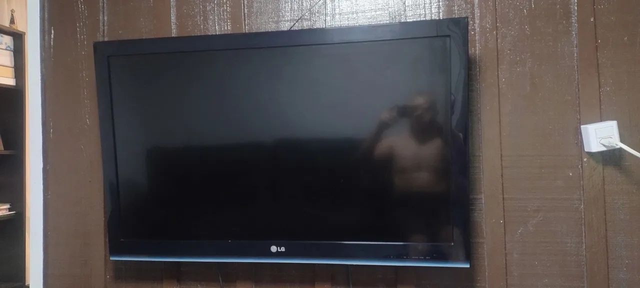 TV LG 42 Polegadas (Modelo 42LK450) - Tela Perfeita!