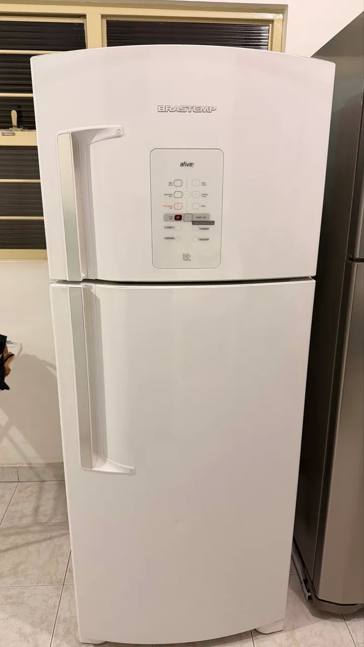Geladeira Duplex 403 litros Frost Free - 220v
