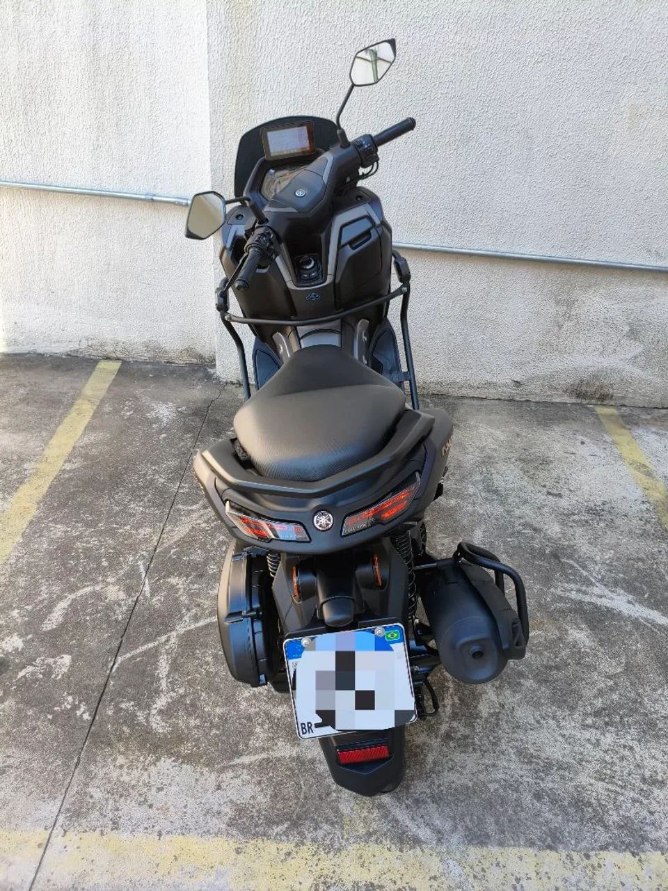 Yamaha NMAX 2025