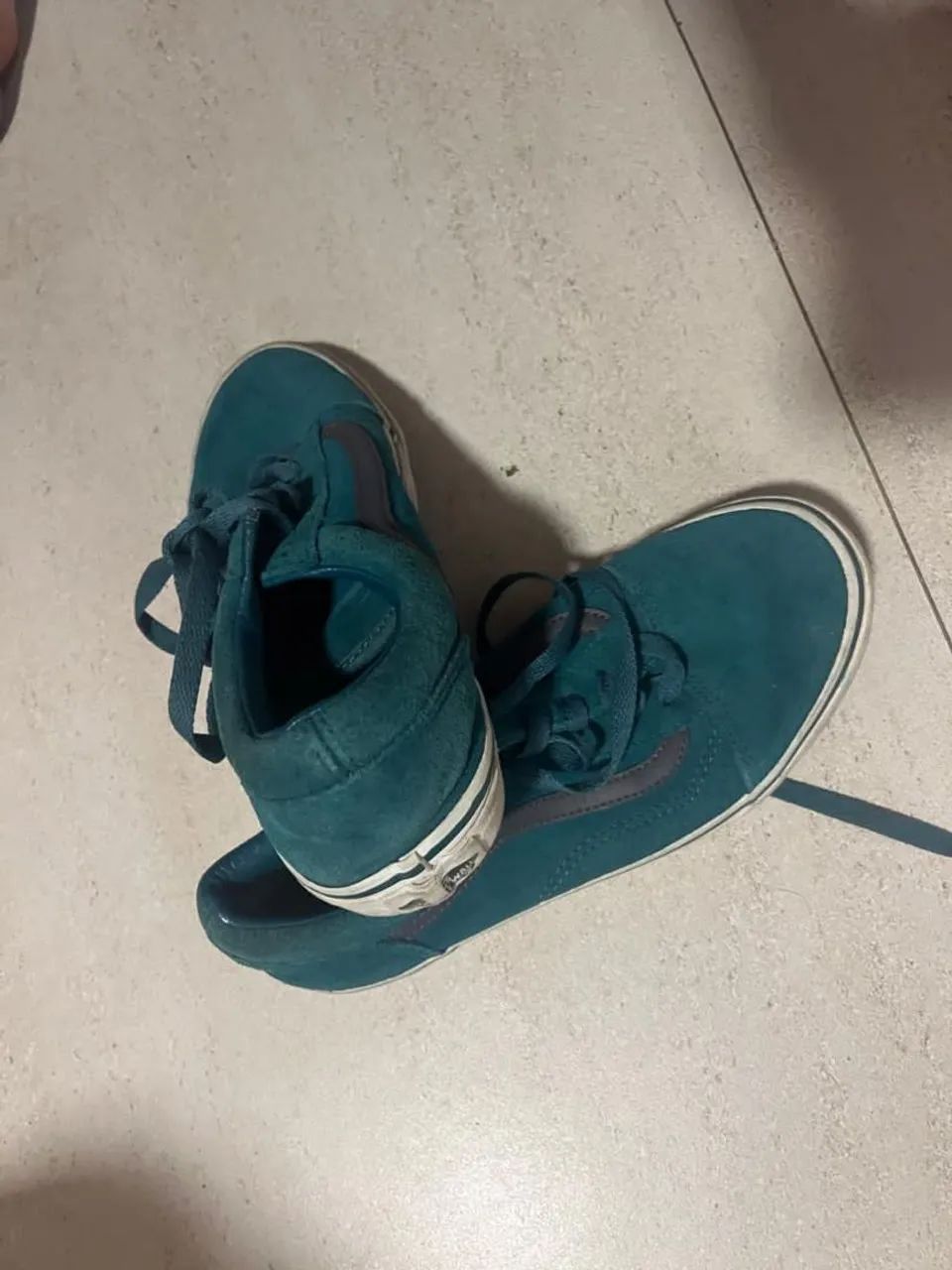 Tênis Vans, tecido aveludado.  Tam 36 - Foto 2