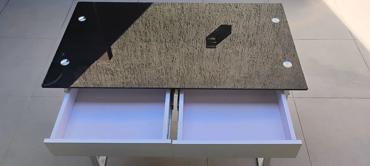 Mesa de escritório/ estudos - Foto 4