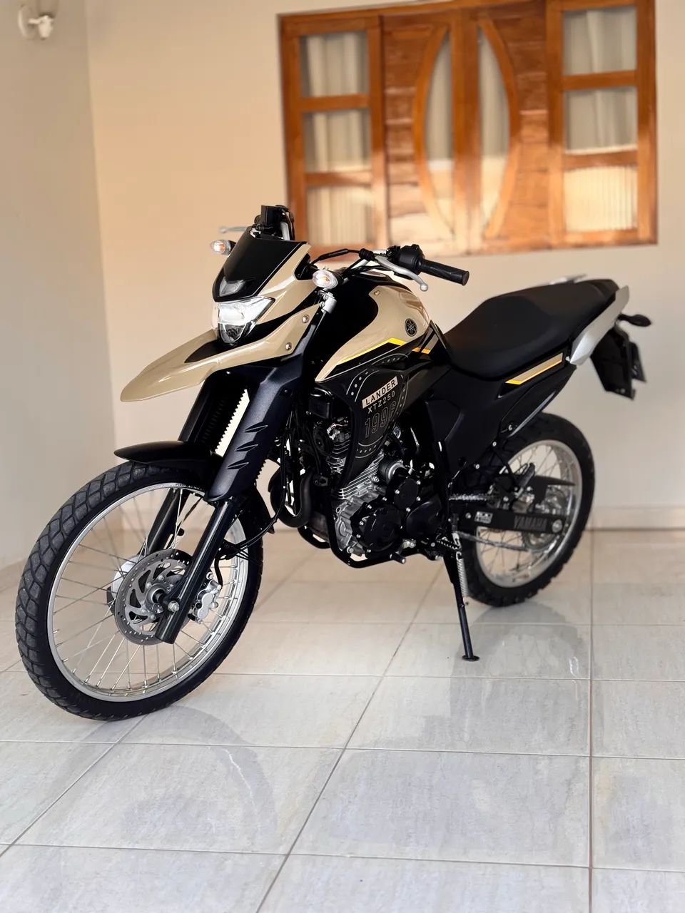 Yamaha Lander  - Foto 4