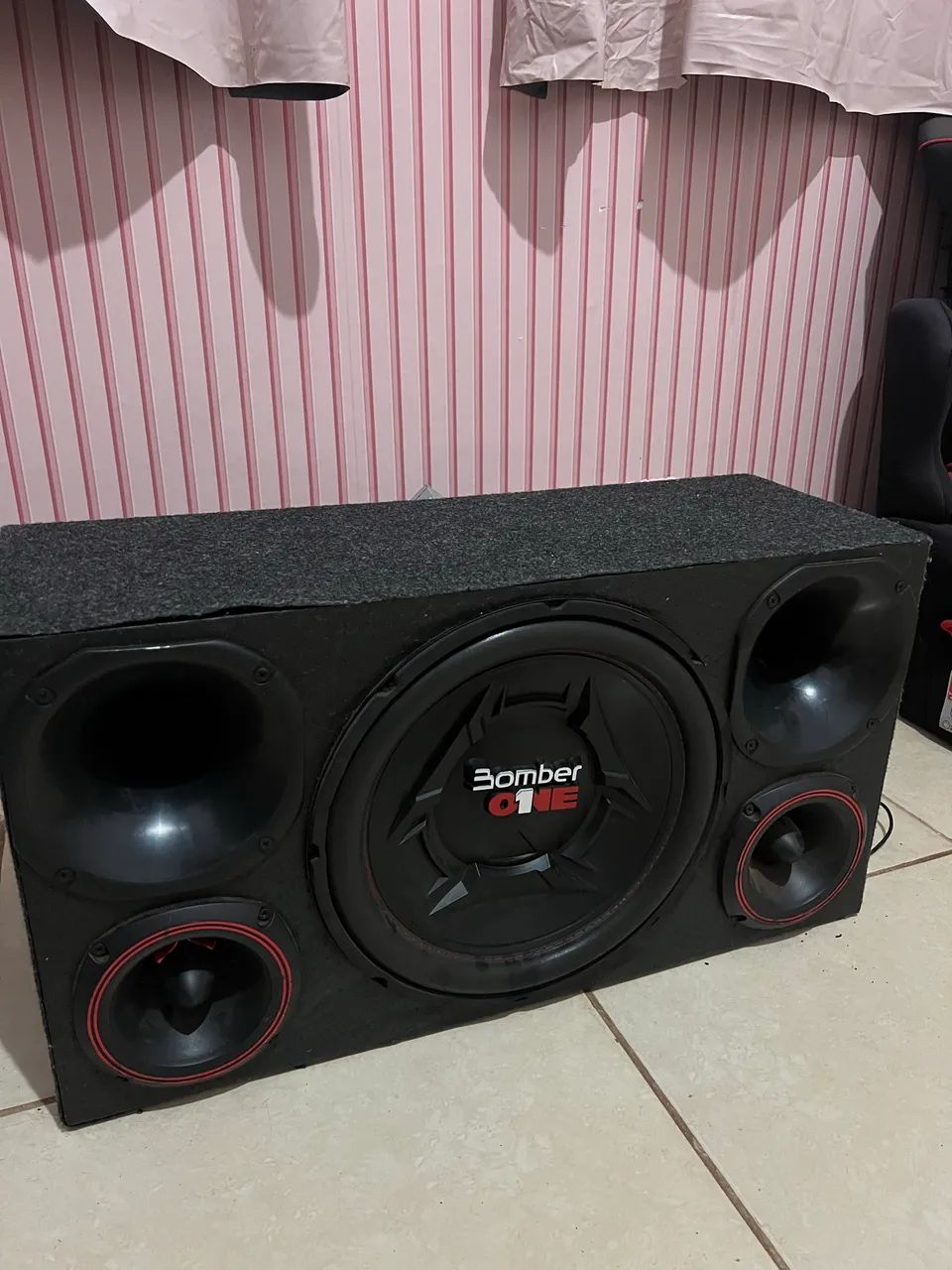 Vendo caixa de som para carro 