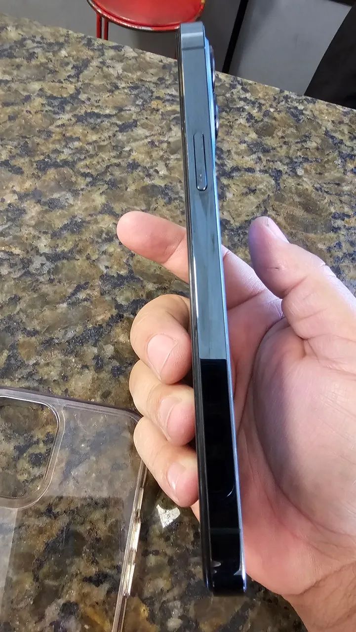 IPhone 12  Promax  zerado - Foto 2
