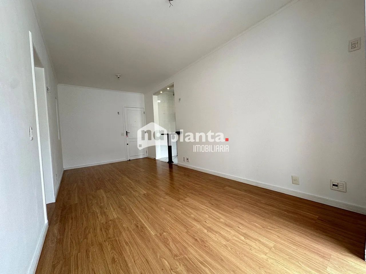Apartamento 2 quartos para alugar em Florianópolis, Estreito, com suíte e vaga