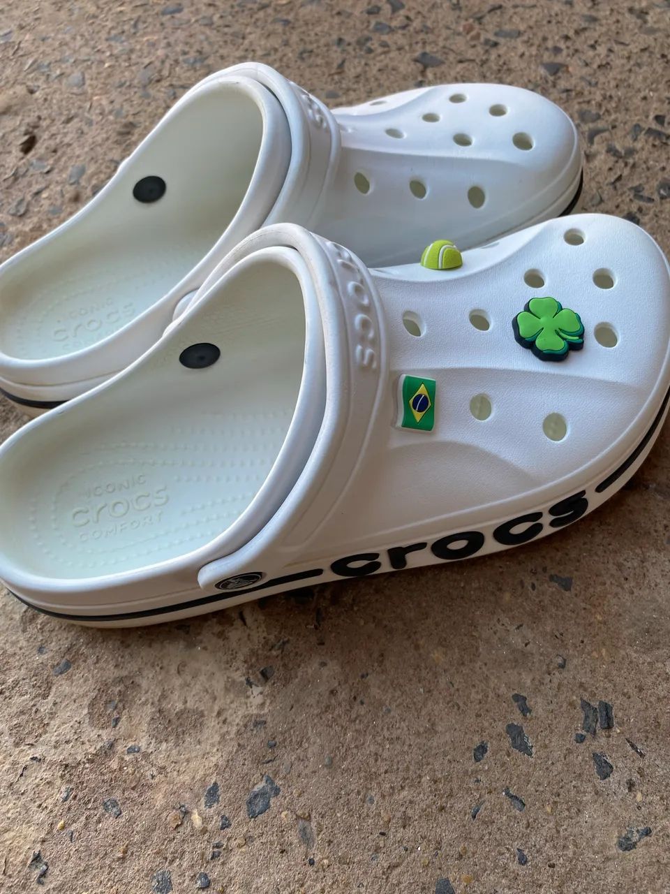 Crocs bayaband branca - Foto 3