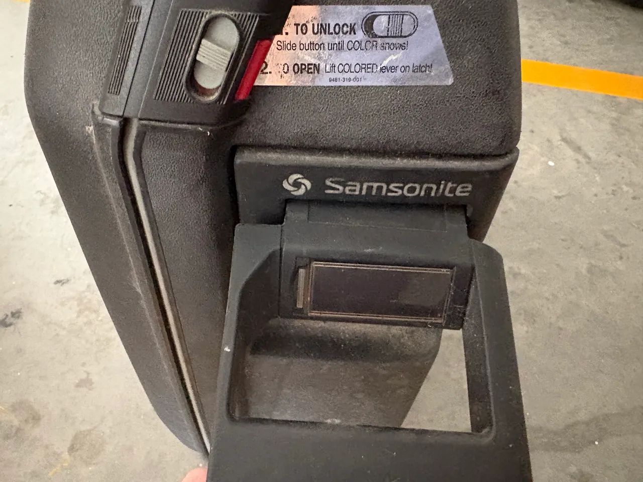 Mala Samsonite com rodas e segredo - Foto 5
