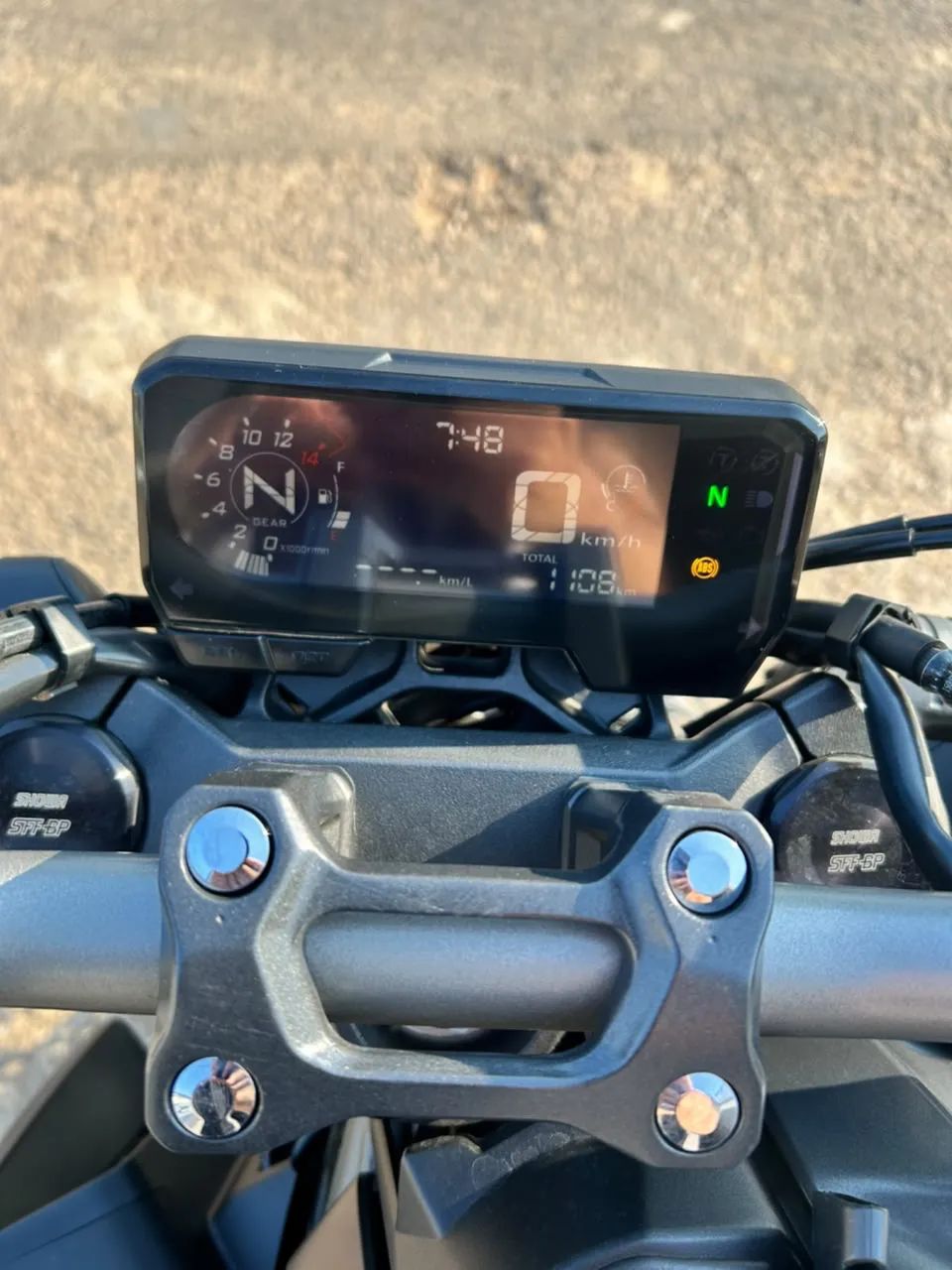 CB 650R 2024 1.700 KM - Foto 5